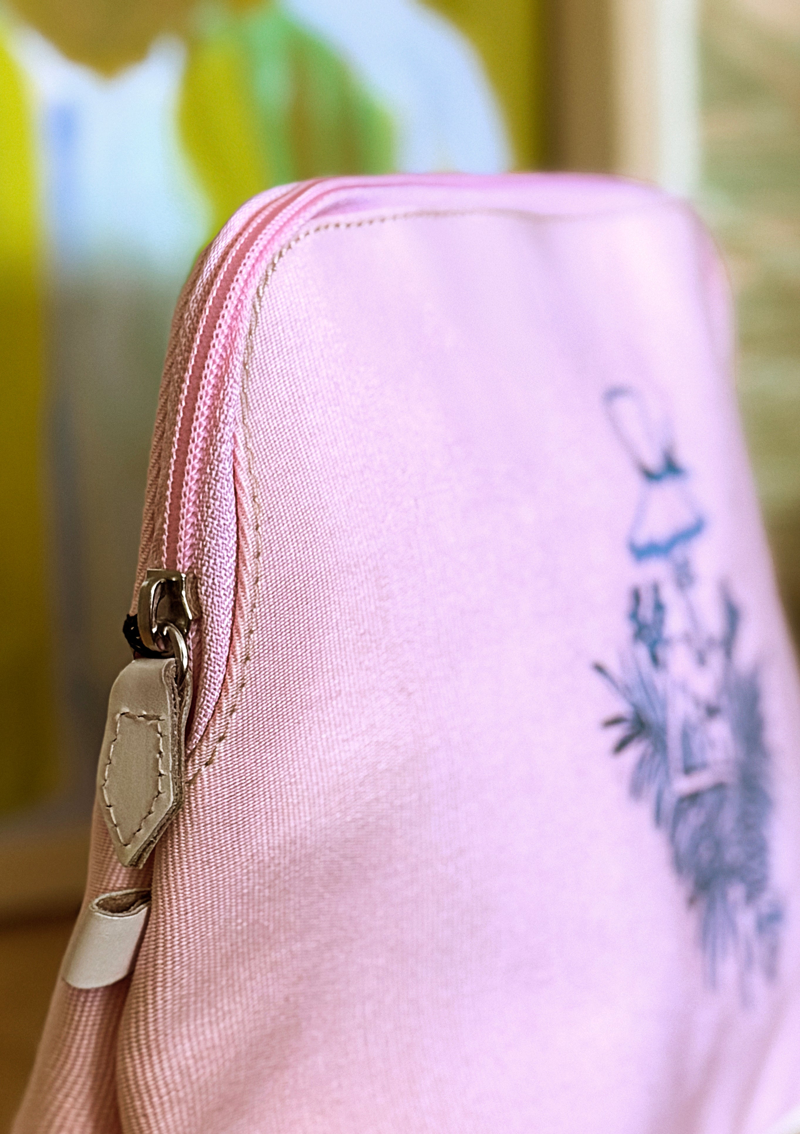 02 Isla Bonita Pouch