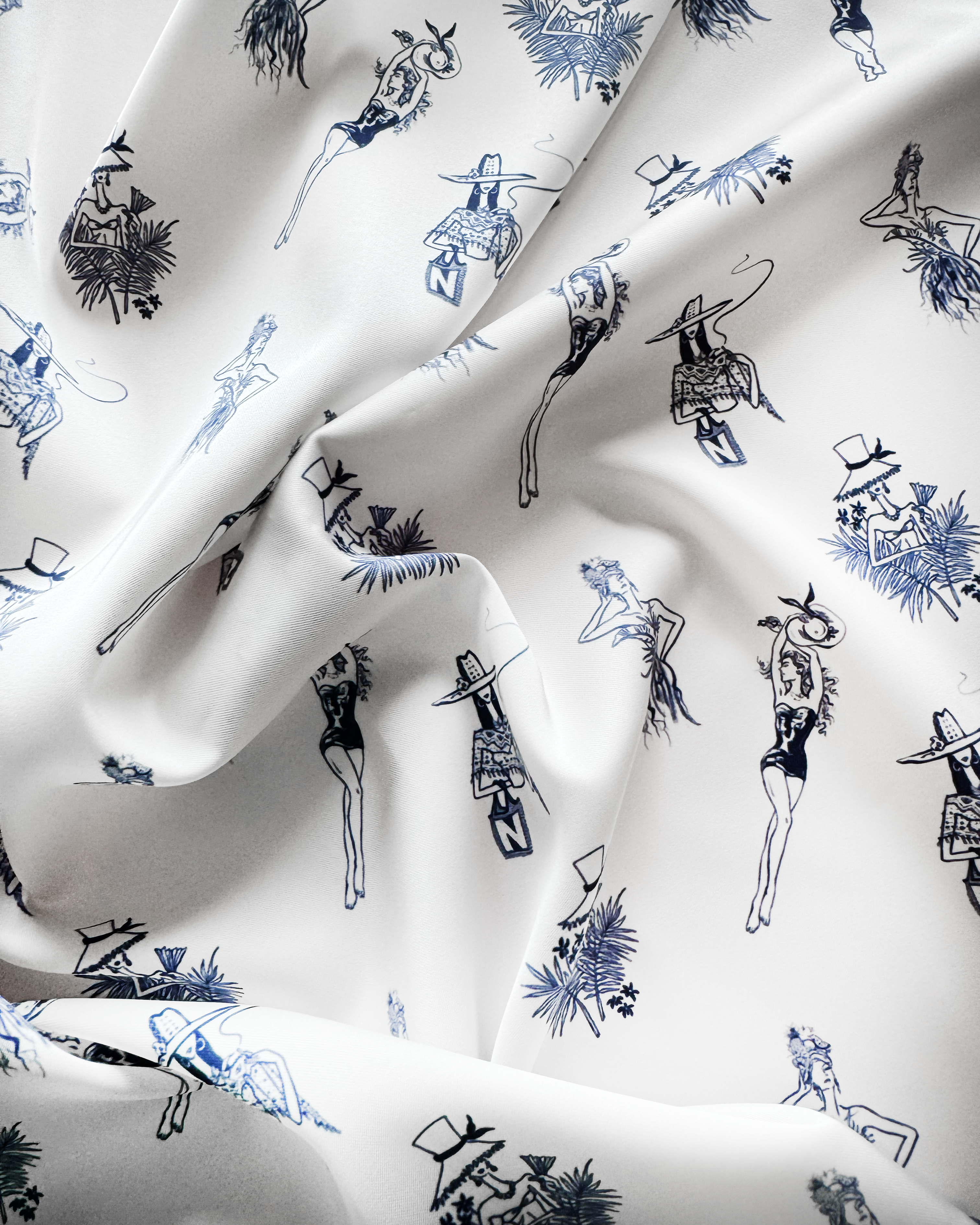 09 Isla Bonita Blue Pocket Square